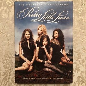 Pretty Little Liars Season 1 DVDs